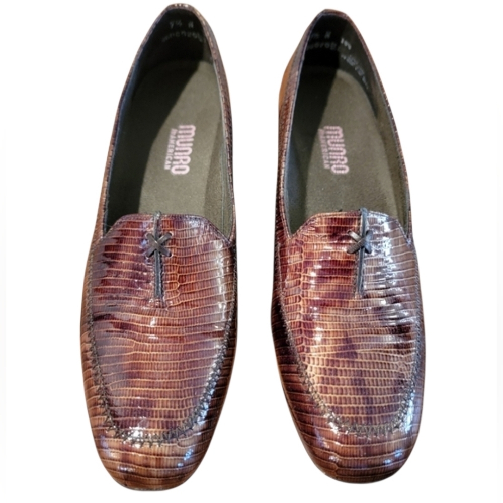 Munro Lauren Brown Patent Leather Loafers‎ Women's 7.5N